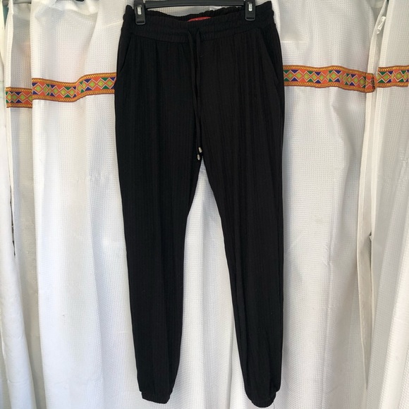 Hot Kiss Black Joggers Size L 